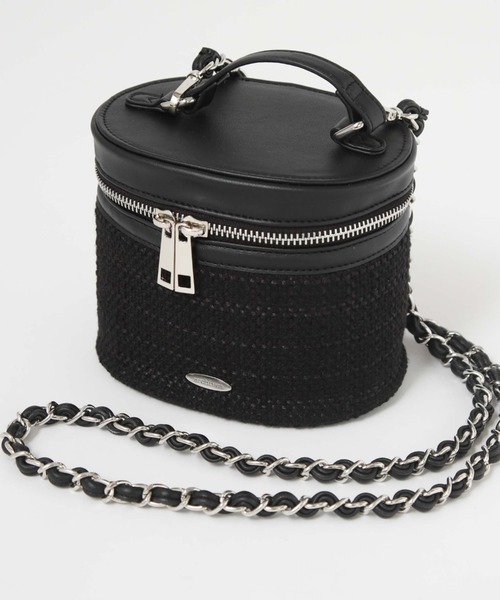 archives(アルシーヴ)の「バニティバック(ショルダーバッグ・レディース・カーキ/ブラック/アイボリー・FREE)」の3枚目の写真