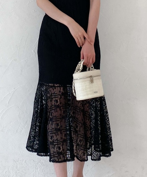 archives(アルシーヴ)の「バニティバック(ショルダーバッグ・レディース・カーキ/ブラック/アイボリー・FREE)」の22枚目の写真