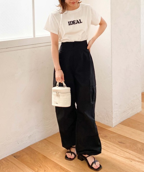 archives(アルシーヴ)の「バニティバック(ショルダーバッグ・レディース・カーキ/ブラック/アイボリー・FREE)」の20枚目の写真