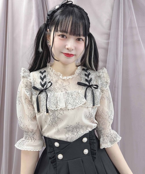 ROJITA(ロジータ)の「Wスピンドル配色レースブラウス(シャツ/ブラウス・レディース・ピンク/ベージュ/ブラック・FREE)」の3枚目の写真