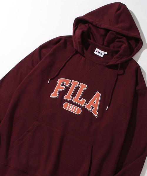 FILA(フィラ)の「【FILA/フィラ】カレッジロゴワッペン ビッグシルエット プルオーバーパーカー(パーカー・メンズ・バーガンディー/コバルトブルー/ダークカーキ・L/M/LL)」の19枚目の写真