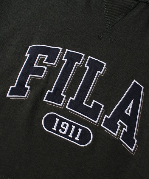 FILA(フィラ)の「【FILA/フィラ】カレッジロゴワッペン ビッグシルエット プルオーバーパーカー(パーカー・メンズ・バーガンディー/コバルトブルー/ダークカーキ・L/M/LL)」の18枚目の写真