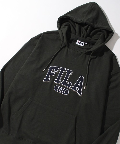 FILA(フィラ)の「【FILA/フィラ】カレッジロゴワッペン ビッグシルエット プルオーバーパーカー(パーカー・メンズ・バーガンディー/コバルトブルー/ダークカーキ・L/M/LL)」の17枚目の写真