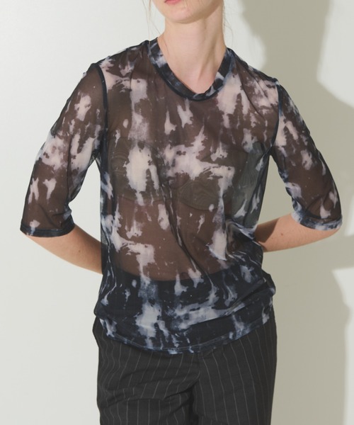 Solace(ソレイス)の「タイダイ柄シアートップス(Tシャツ/カットソー・レディース・ブラック/ブラウン/ネイビー・FREE)」の9枚目の写真