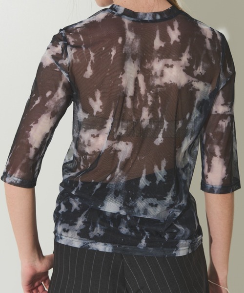 Solace(ソレイス)の「タイダイ柄シアートップス(Tシャツ/カットソー・レディース・ブラック/ブラウン/ネイビー・FREE)」の11枚目の写真