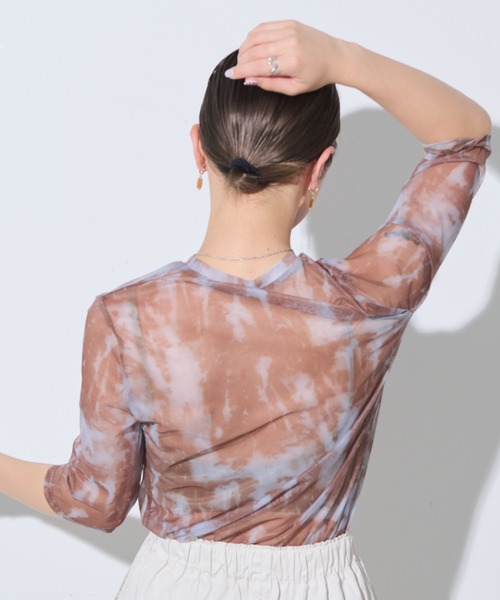 Solace(ソレイス)の「タイダイ柄シアートップス(Tシャツ/カットソー・レディース・ブラック/ブラウン/ネイビー・FREE)」の20枚目の写真