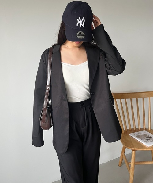 CLEA(クレア)の「【2点SET】オーバーサイズジャケット+タックワイドパンツ セットアップ(セットアップ・レディース・ベージュ/ブラック・L/M)」の9枚目の写真