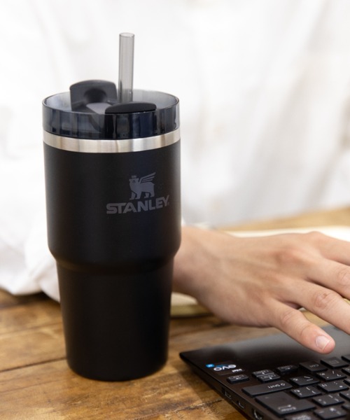 STANLEY（スタンレー）の「【STANLEY】スタンレー H2.0 真空スリムクエンチャー 0.41L（グラス/マグカップ/タンブラー・レディース・ブラック/シルバー/チャコールグレー・FREE）」の2枚目の写真