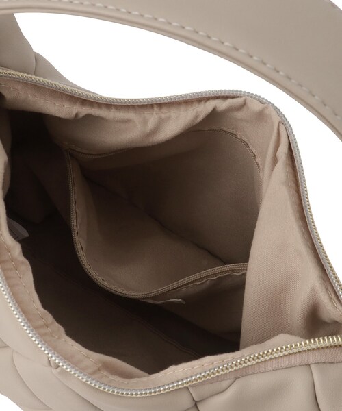 grove（グローブ）の「◆ムーンキルト2WAYショルダー（ショルダーバッグ・レディース・ブラック/グレー/レッド系1・00）」の18枚目の写真