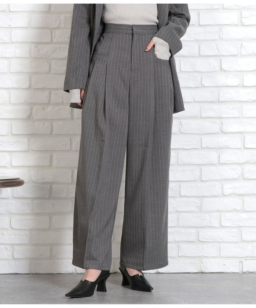 Settimissimo（セッティミッシモ）の「ピンストライプウエストタックワイドパンツ（その他パンツ・レディース・グレー/ネイビー・FREE）」の2枚目の写真