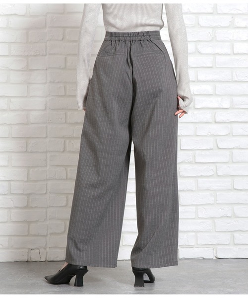 Settimissimo（セッティミッシモ）の「ピンストライプウエストタックワイドパンツ（その他パンツ・レディース・グレー/ネイビー・FREE）」の6枚目の写真