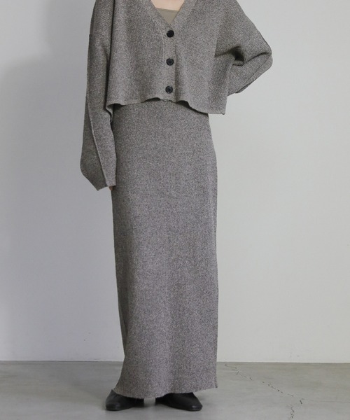 select MOCA（セレクトモカ）の「メランジリブニットロングスカート（スカート・レディース・カーキオリーブ/グレー・SMALL/MEDIUM）」の2枚目の写真