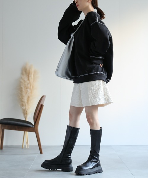 sakishimatokyo（サキシマトーキョー）の「アウトステッチトレーナー/スウェット/ユニセックス（スウェット・レディース・ブラック/ベージュ/グレー/ホワイト/ネイビー・FREE）」の22枚目の写真