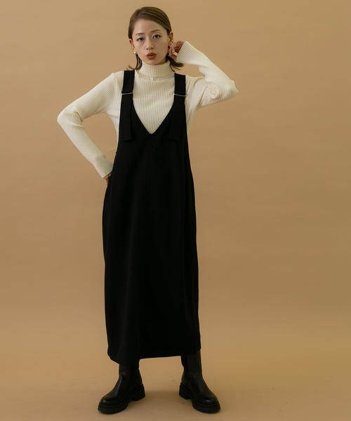 URBAN RESEARCH Sonny Label（アーバンリサーチサニーレーベル）の「Vネックジャンパースカート（ジャンパースカート・レディース・キャメル/ブラック・FREE）」の9枚目の写真