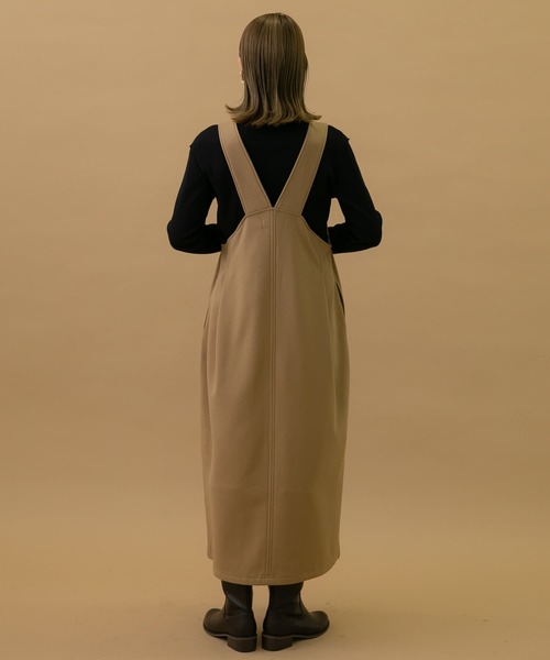 URBAN RESEARCH Sonny Label（アーバンリサーチサニーレーベル）の「Vネックジャンパースカート（ジャンパースカート・レディース・キャメル/ブラック・FREE）」の20枚目の写真