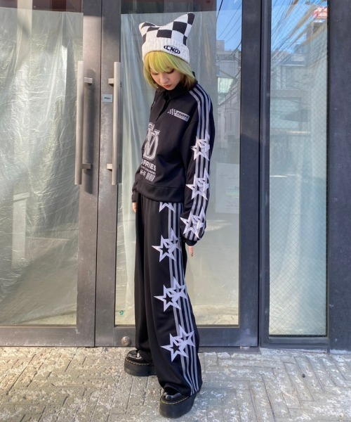 Candy Stripper（キャンディストリッパー）の「NO WORRIES POLO トップス（ポロシャツ・レディース・ピンク/グレー/ブラック・2）」の14枚目の写真