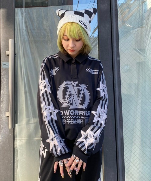 Candy Stripper（キャンディストリッパー）の「NO WORRIES POLO トップス（ポロシャツ・レディース・ピンク/グレー/ブラック・2）」の20枚目の写真