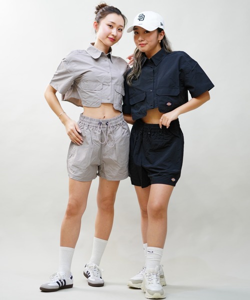 Dickies（ディッキーズ）の「Dickies/ディッキーズ ナイロンショート丈シャツ セットアップ対応 80488500（シャツ/ブラウス・レディース・シルバーグレー/ブラック・M/L）」の10枚目の写真