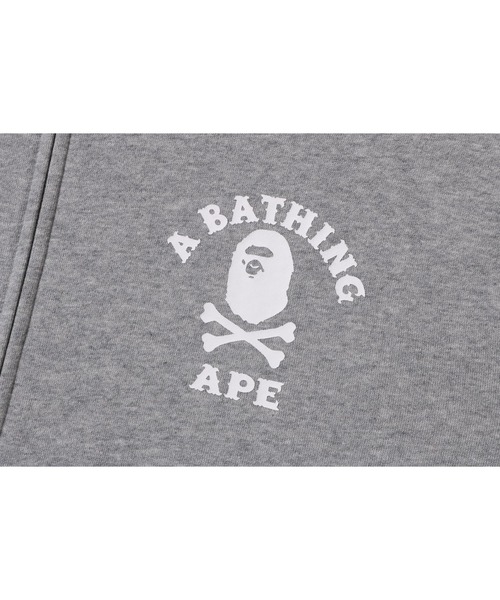 A BATHING APE（アベイシングエイプ）の「APE CROSSBONE COLLEGE ZIP