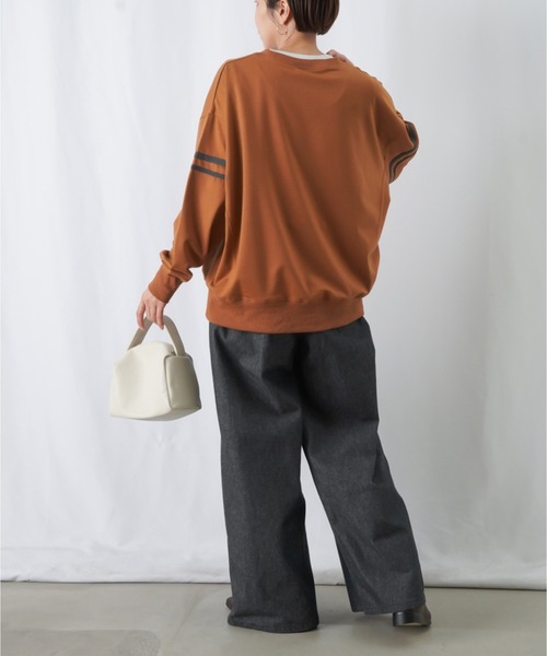 LUCA/LADY LUCK LUCA（ルカ/レディラックルカ）の「LC/LLL 発泡プリントラインスウェット（スウェット・レディース・キャメル/ブラック/グリーン・FREE）」の6枚目の写真