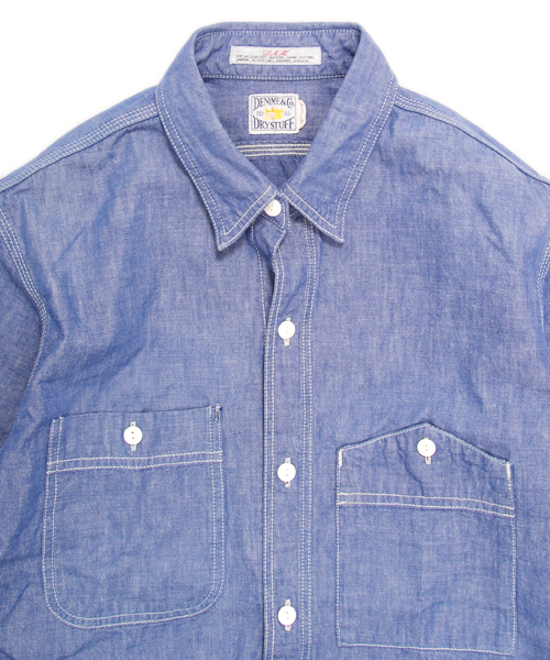 Denime（ドゥニーム）の「SELVEDGE SHAMBLAY SHIRTS/セルヴィッチシャンブレーシャツ（シャツ/ブラウス・メンズ・インディゴブルー・MEDIUM/SMALL/LARGE）」の2枚目の写真