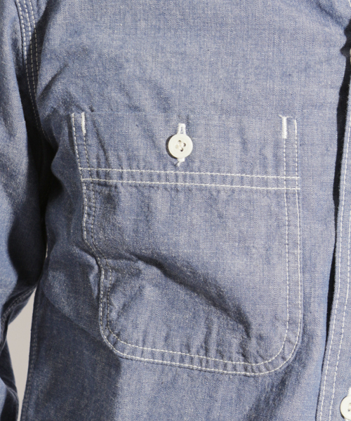 Denime（ドゥニーム）の「SELVEDGE SHAMBLAY SHIRTS/セルヴィッチシャンブレーシャツ（シャツ/ブラウス・メンズ・インディゴブルー・MEDIUM/SMALL/LARGE）」の13枚目の写真