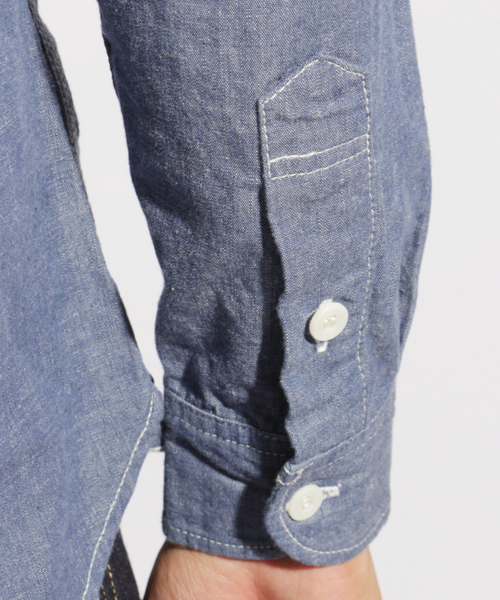 Denime（ドゥニーム）の「SELVEDGE SHAMBLAY SHIRTS/セルヴィッチシャンブレーシャツ（シャツ/ブラウス・メンズ・インディゴブルー・MEDIUM/SMALL/LARGE）」の15枚目の写真
