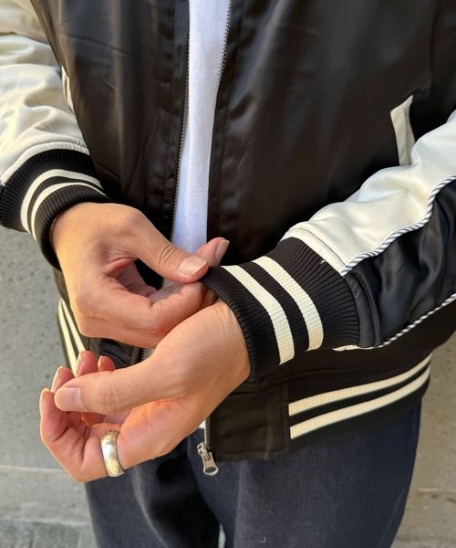 CIAOPANIC(チャオパニック)の「【ユニセックス】スーベニアジャケット(ブルゾン・レディース・イエロー/ブラック・FREE)」の12枚目の写真