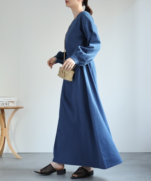 sakishimatokyo（サキシマトーキョー）の「ウエストドロストデザイン デニムワンピース（ワンピース・レディース・ブラック/ライトブルー/ブルー・FREE）」の19枚目の写真