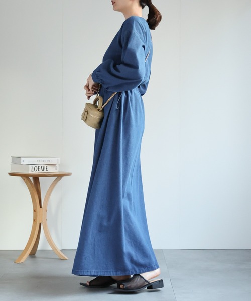 sakishimatokyo（サキシマトーキョー）の「ウエストドロストデザイン デニムワンピース（ワンピース・レディース・ブラック/ライトブルー/ブルー・FREE）」の20枚目の写真