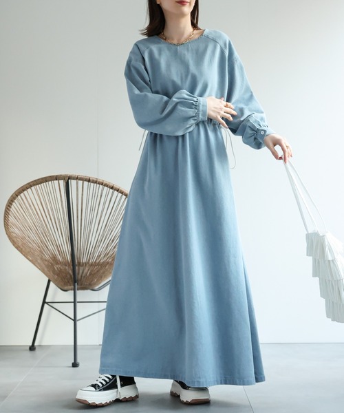 sakishimatokyo（サキシマトーキョー）の「ウエストドロストデザイン デニムワンピース（ワンピース・レディース・ブラック/ライトブルー/ブルー・FREE）」の13枚目の写真