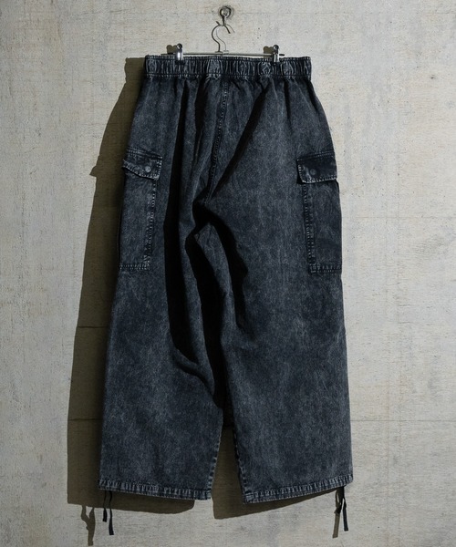 JOHN'S CLOSET(ジョンズクローゼット)の「【i】綿ツイル EXTRA-WIDE ピグメントカーゴパンツ(カーゴパンツ・メンズ・ブラック/カーキ・MEDIUM/X-LARGE/LARGE)」の19枚目の写真