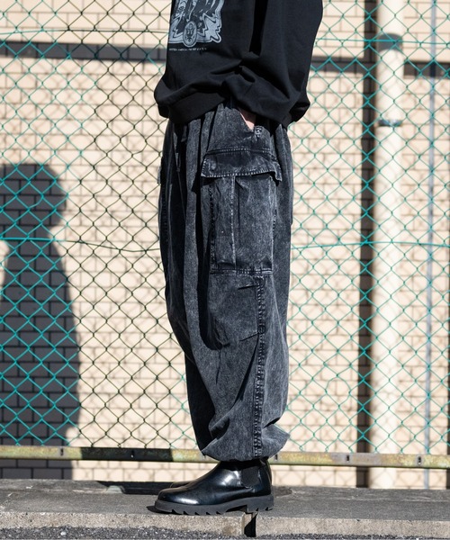 JOHN'S CLOSET(ジョンズクローゼット)の「【i】綿ツイル EXTRA-WIDE ピグメントカーゴパンツ(カーゴパンツ・メンズ・ブラック/カーキ・MEDIUM/X-LARGE/LARGE)」の15枚目の写真