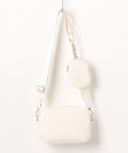 BARELY BLUE（ベアリーブルー）の「【 BARELY BLUE / ベアリーブルー 】 フェイクレザー スクエア ボディバッグ / ショルダーバッグ（ショルダーバッグ・レディース・ホワイト/ブラック・FREE）」の7枚目の写真