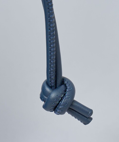 coen（コーエン）の「合皮巾着ショルダーバッグ（ショルダーバッグ・レディース・コバルトブルー/ブラック/シルバー/オフホワイト・FREE）」の12枚目の写真