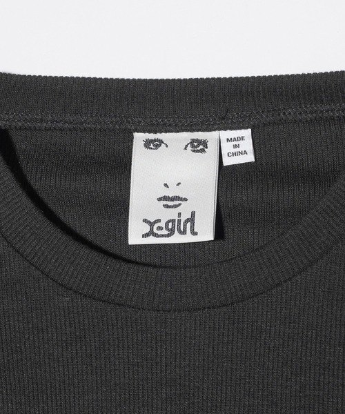 X-girl（エックスガール）の「CURSIVE LOGO COMPACT TOP（Tシャツ/カットソー・レディース・ブラック/オリーブ/ホワイト・S/M）」の5枚目の写真