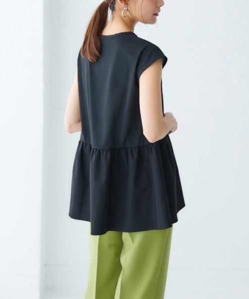 nissen（ニッセン）の「異素材切替ペプラムトップス（Tシャツ/カットソー・レディース・ロイヤルブルー/ブラック・LL/S/M/L）」の11枚目の写真