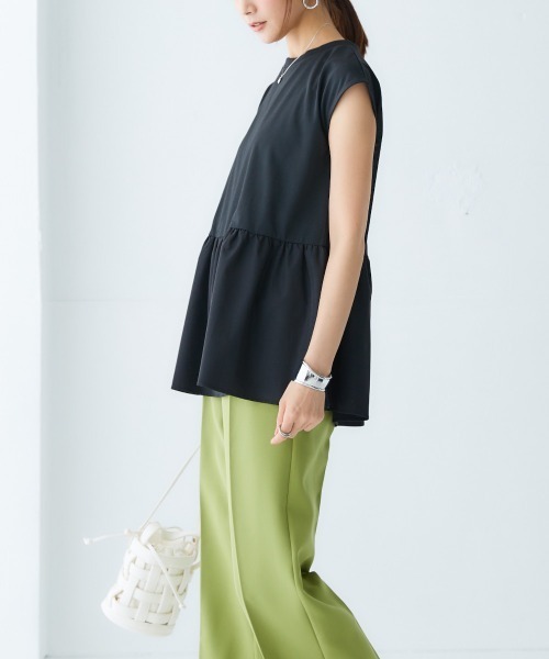 nissen（ニッセン）の「異素材切替ペプラムトップス（Tシャツ/カットソー・レディース・ロイヤルブルー/ブラック・LL/S/M/L）」の10枚目の写真