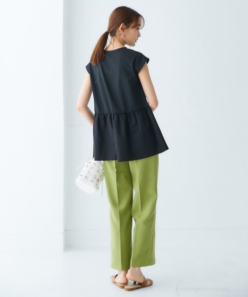 nissen（ニッセン）の「異素材切替ペプラムトップス（Tシャツ/カットソー・レディース・ロイヤルブルー/ブラック・LL/S/M/L）」の8枚目の写真