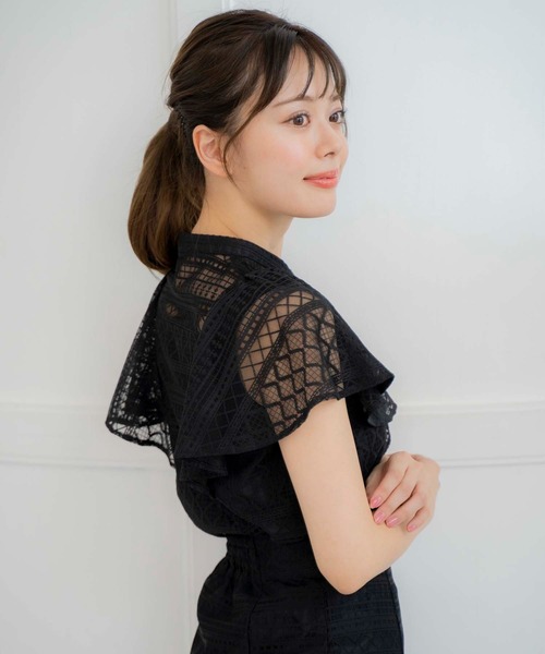 NOELA(ノエラ)の「ラメレースフレアブラウス(シャツ/ブラウス・レディース・ライトグリーン/ブラック/オフホワイト/ブルー・フリー)」の8枚目の写真