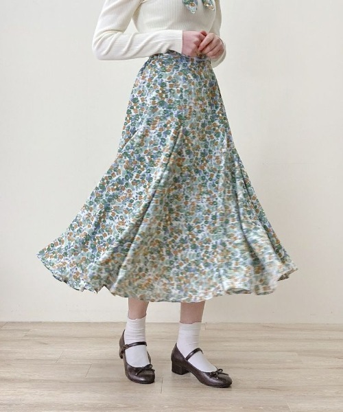 花柄ランダムマチフレアースカート（スカート）｜an another angelus  