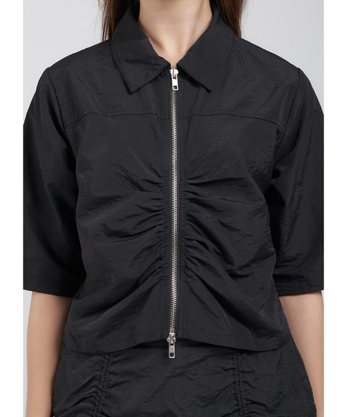 Adoon plain(アドーンプレーン)の「ナイロンジップシャツ(シャツ/ブラウス・レディース・ホワイト/ライトブルー/ブラック・FREE)」の19枚目の写真