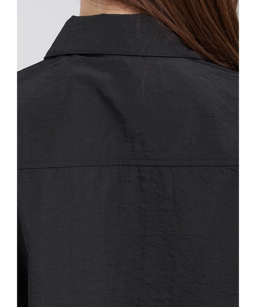 Adoon plain(アドーンプレーン)の「ナイロンジップシャツ(シャツ/ブラウス・レディース・ホワイト/ライトブルー/ブラック・FREE)」の21枚目の写真