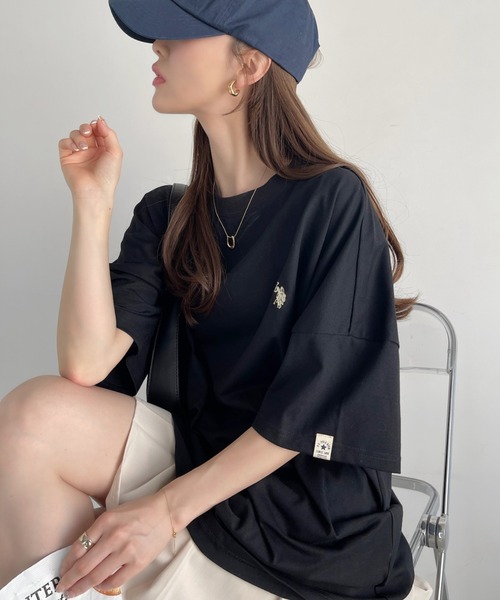 U.S. POLO ASSN.(ユーエスポロアッスン)の「【Ada.別注】U.S. POLO ASSN. オーバーサイズ Tシャツ無地/ボーダー(Tシャツ/カットソー・レディース・グレー系その他/ベージュ系その他/ブラック系/ホワイト/ブラック・FREE)」の3枚目の写真