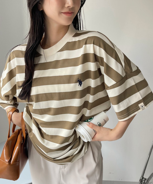 U.S. POLO ASSN.(ユーエスポロアッスン)の「【Ada.別注】U.S. POLO ASSN. オーバーサイズ Tシャツ無地/ボーダー(Tシャツ/カットソー・レディース・グレー系その他/ベージュ系その他/ブラック系/ホワイト/ブラック・FREE)」の6枚目の写真