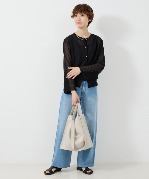 Beau're（ヴュレ）の「【WEB限定】【BEAURE/ヴュレ】カウレザー 2WAY ハンドル トートバッグ（トートバッグ・レディース・シルバー/ベージュ/ブラック/ブルー/アイボリー・フリー）」の11枚目の写真