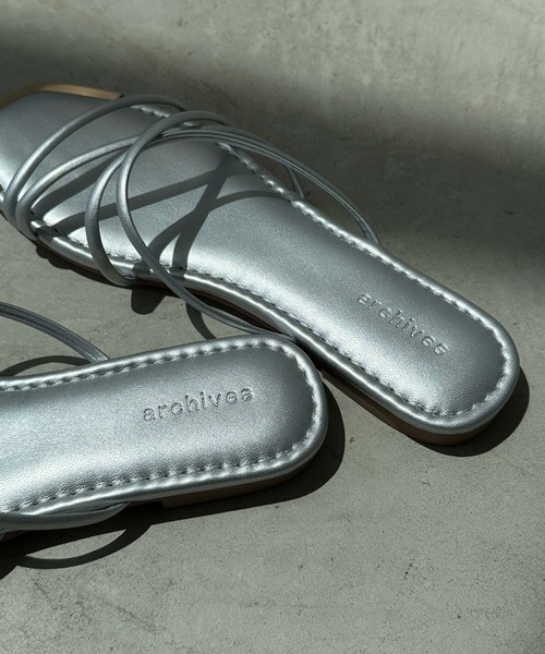 archives（アルシーヴ）の「フラットロープサンダル（サンダル・レディース・アイボリー/ブラック/シルバーグレー・MEDIUM/LARGE）」の6枚目の写真
