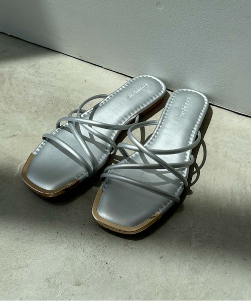 archives（アルシーヴ）の「フラットロープサンダル（サンダル・レディース・アイボリー/ブラック/シルバーグレー・MEDIUM/LARGE）」の7枚目の写真