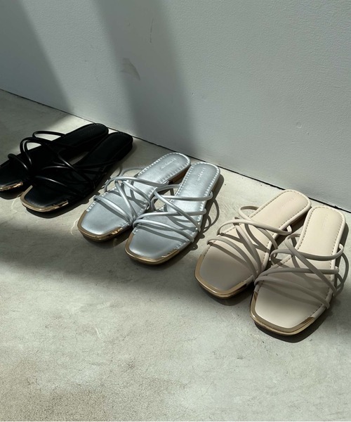 archives（アルシーヴ）の「フラットロープサンダル（サンダル・レディース・アイボリー/ブラック/シルバーグレー・MEDIUM/LARGE）」の4枚目の写真