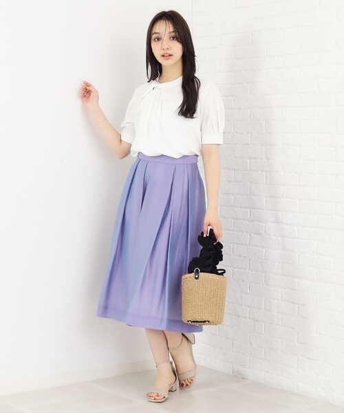 index（インデックス）の「◆UV アシメタック5分袖トップス【接触冷感/洗濯機洗い可】（Tシャツ/カットソー・レディース・ネイビー/サックスブルー/オフホワイト・36/38/40/42）」の5枚目の写真